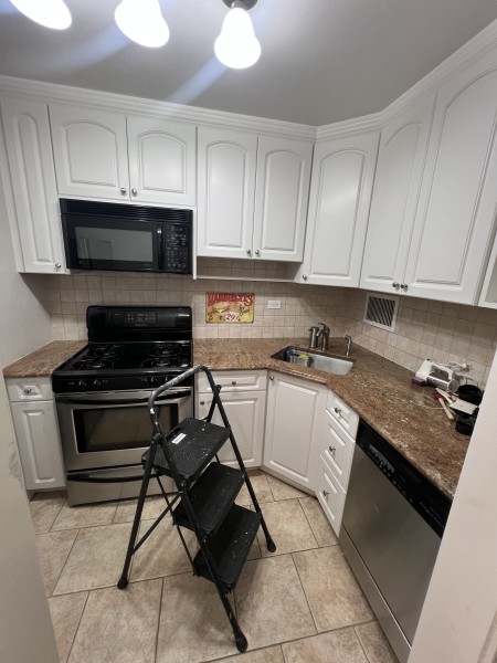 Cabinet Refinishing in Manhattan, NY (1)