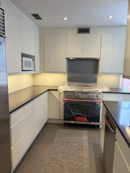 Kitchen Cabinet Painting in Manhattan, NY (3)