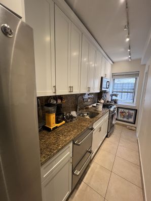 Cabinet Refinishing in Manhattan, NY (2)