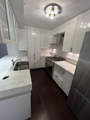 Cabinet Refinishing in Manhattan, NY (2)