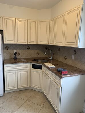 Cabinet Refinishing in Queens, Long Island, NY (1)